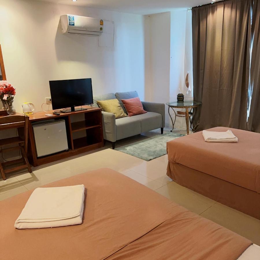 Jomtien Hostel 3 מראה חיצוני תמונה
