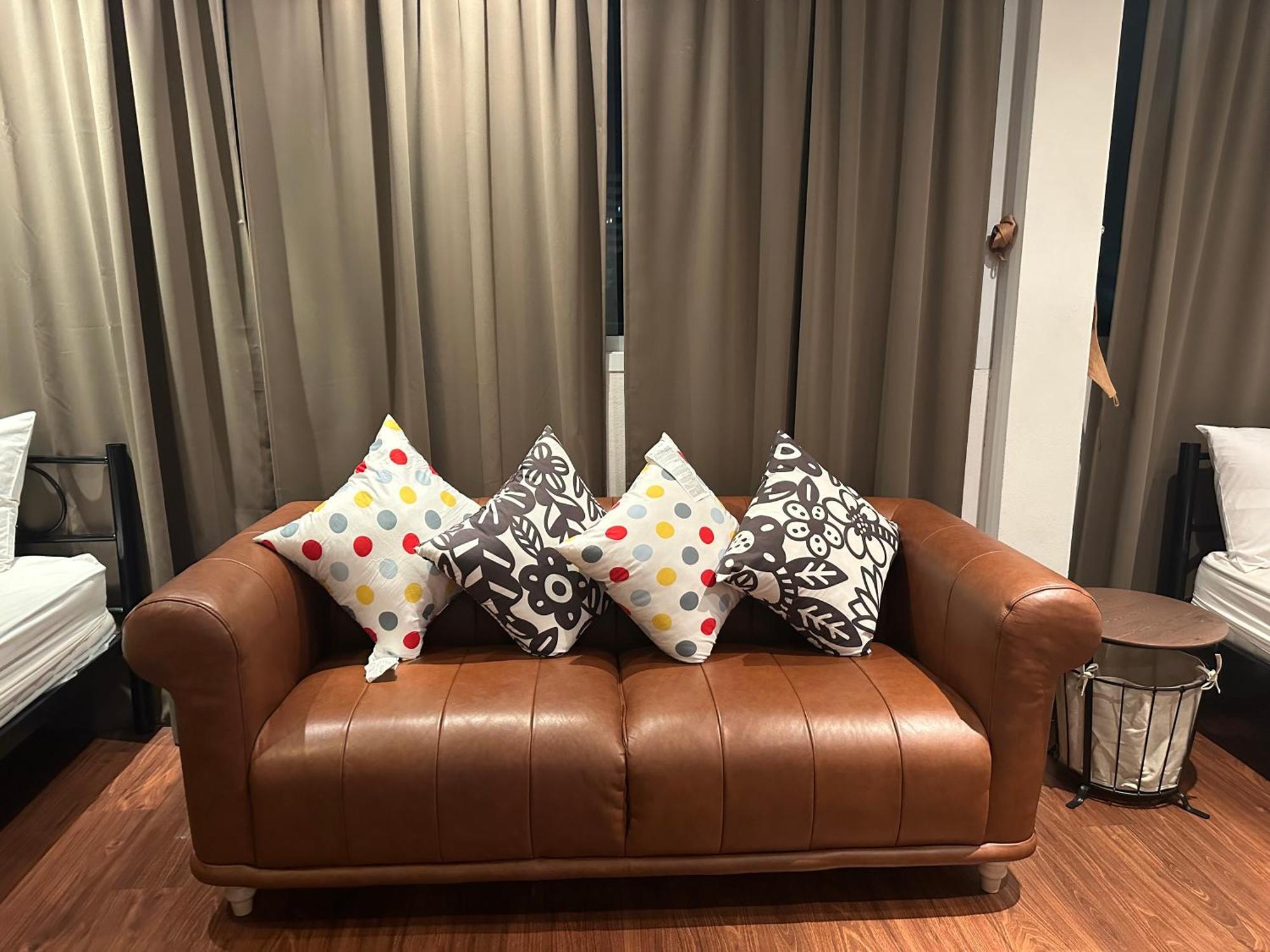 Jomtien Hostel 3 מראה חיצוני תמונה