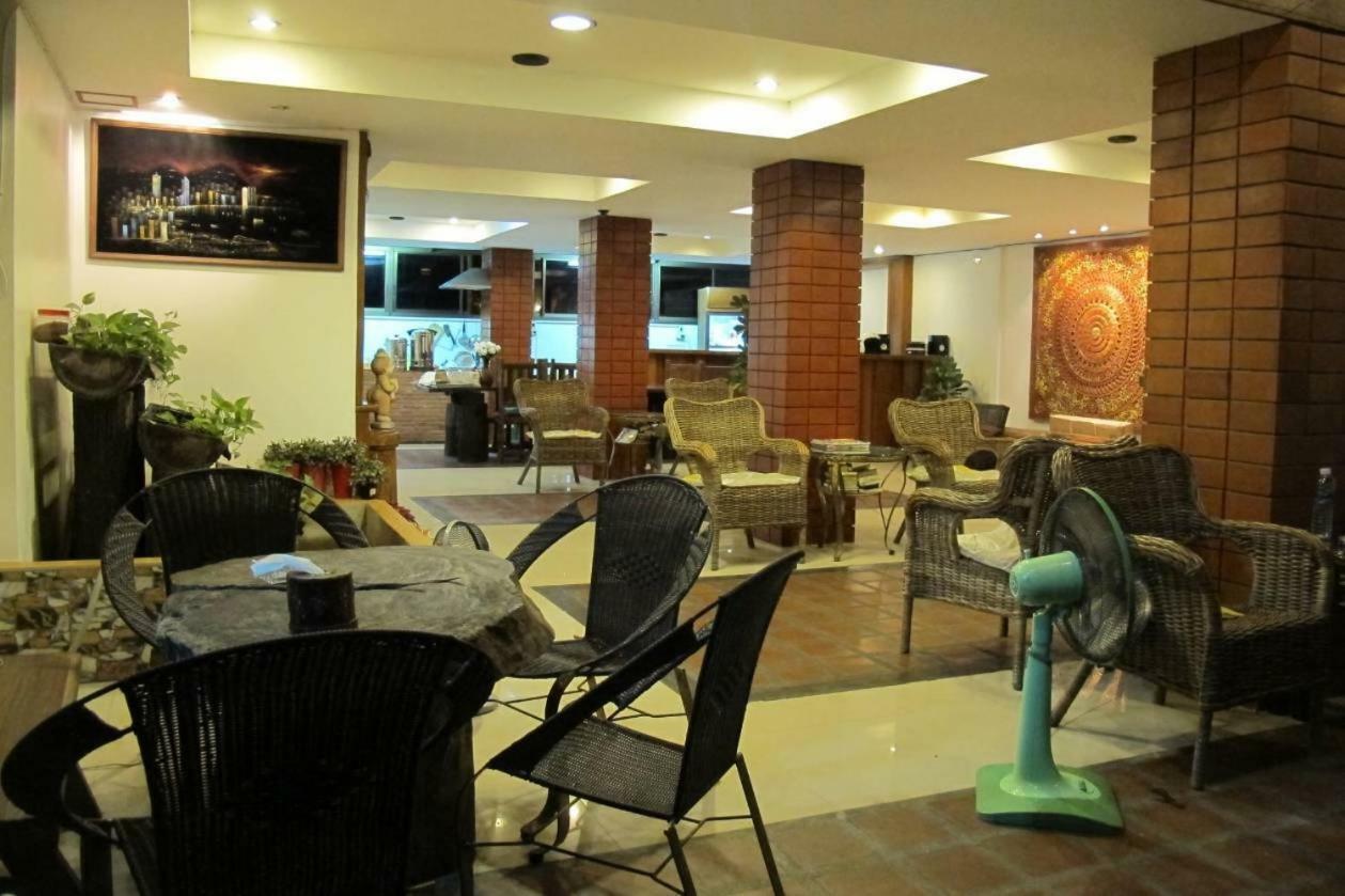 Jomtien Hostel 3 מראה חיצוני תמונה